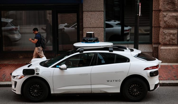 Waymo robotaksi Londonā: jauns solis transportā