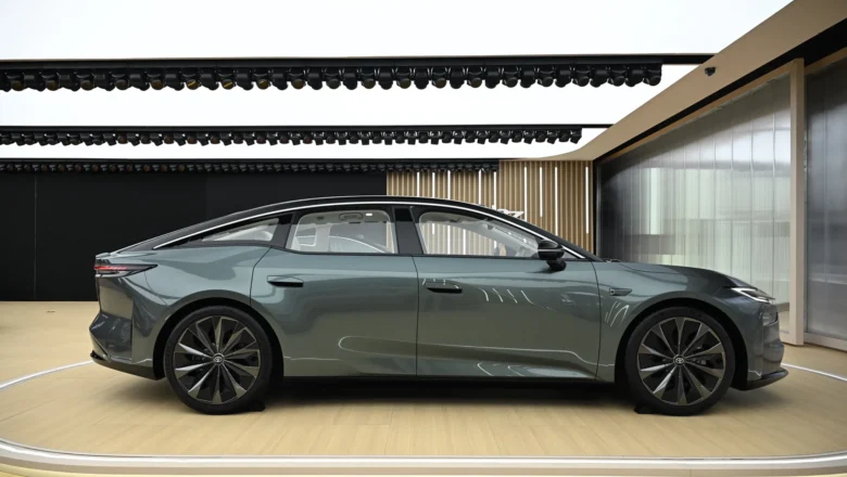 Toyotas bZ7 – Ķīnas EV līderis pasaulē