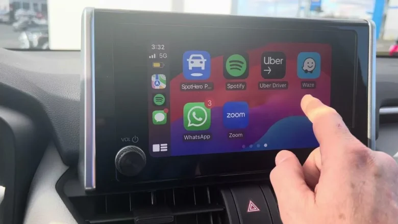CarPlay palīdz atrast noparkoto auto