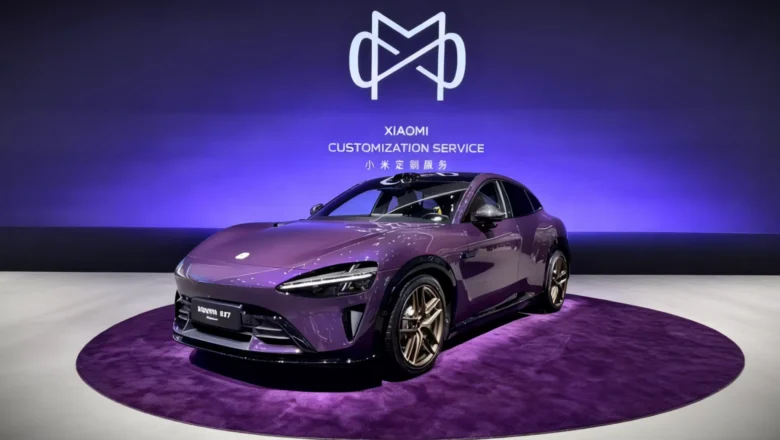 Xiaomi YU7 apsteidz Tesla Model Y Ķīnā