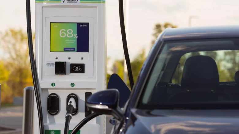 Kanāda atver durvis lētiem ķīniešu elektroauto