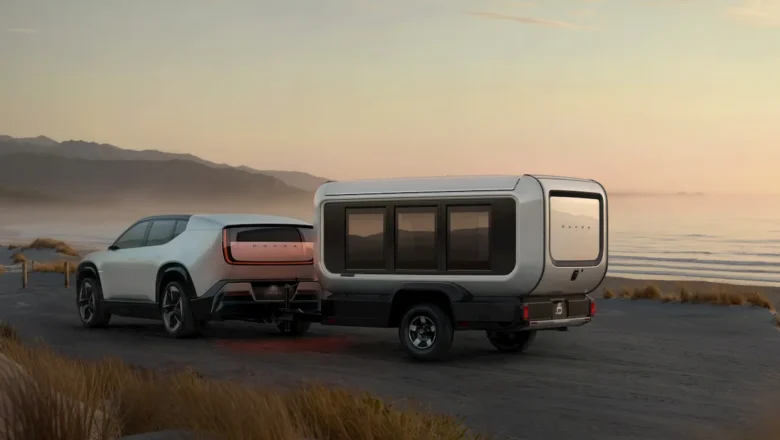 Honda Base Station: saules paneļu kemperis ģimenēm