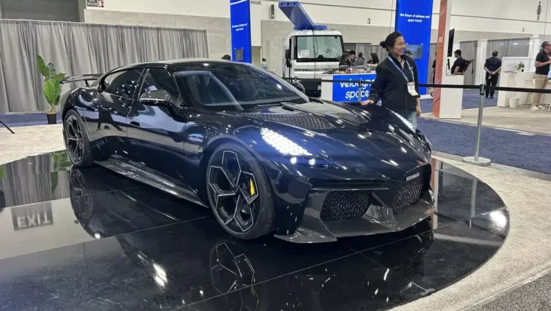 Kosmera pārsteidz CES 2026 ar 1900 ZS superauto
