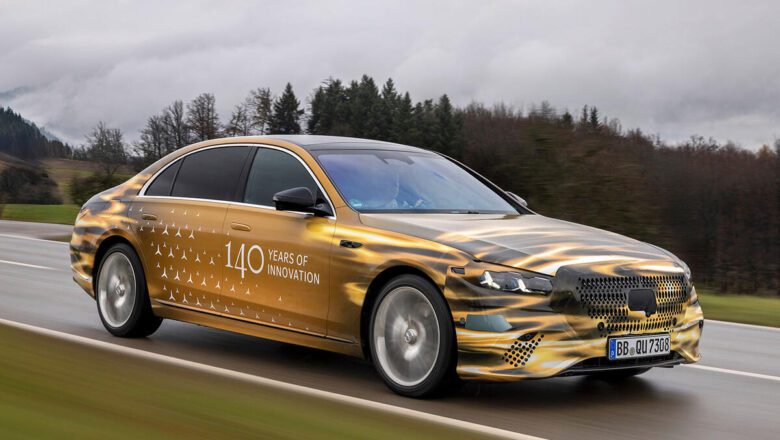 Mercedes S-Class ar sportisku V8 dzinēju