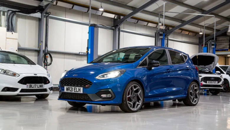Ford Fiesta ST-3 ar Performance Pack: īsts prieks ikdienā un līkumos