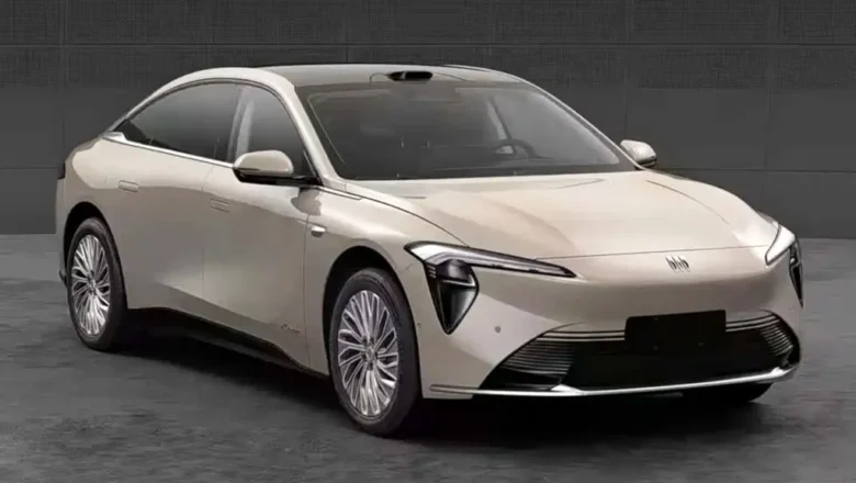 Buick Electra L7 EV – ātrā uzlāde un liels nobraukums luksusa sedanā