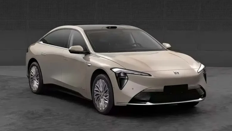 Buick Electra L7 EV – ātrās uzlādes luksusa sedans ar vairāk nekā 700 km nobraukumu!