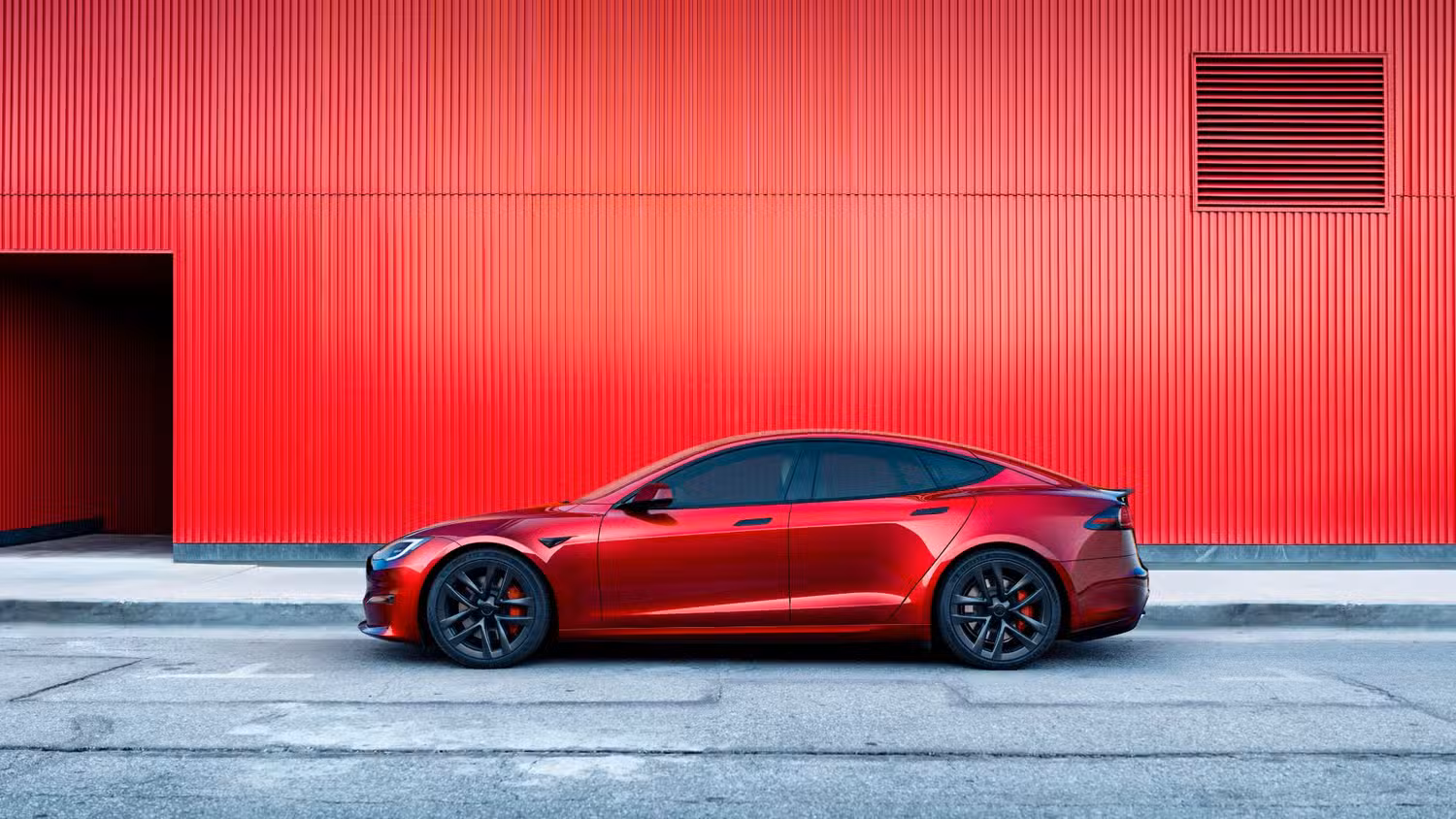 Tesla Model S paaudzes: no 2012. līdz 2026. gadam