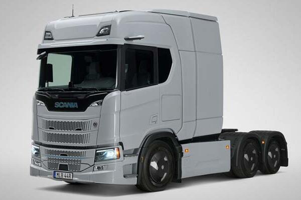 Scania elektriskais kravas auto sasniedz līdz 720 km nobraukumu tālsatiksmes pārvadājumiem