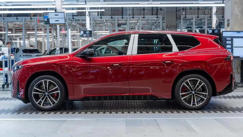 BMW iX3 rūpnīca Debrecenā pāriet uz trīs maiņām un strādā visu diennakti