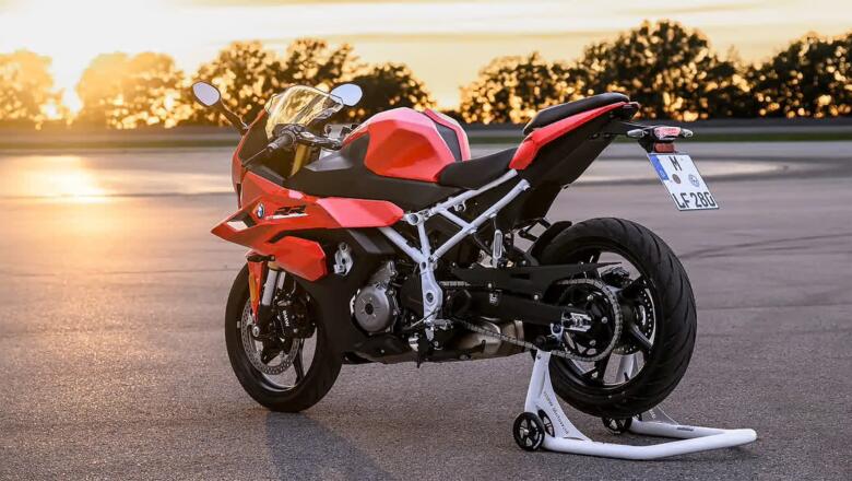 BMW F 450 RR – A2 klases supersports no 7250 eiro