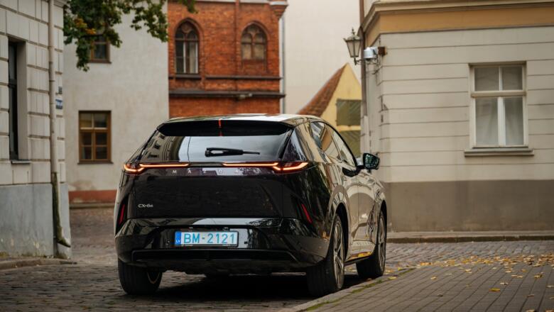 Mazda CX-6e pieejams testa braucieniem Latvijā